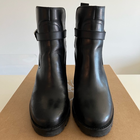 Christian Louboutin Shoes - Christian Louboutin Trapeurdekoi 70 Calf Ingrassato Boots Size 37.5